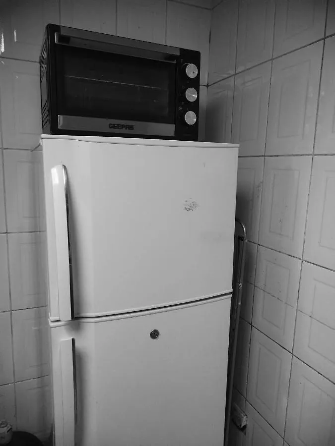Sharaf Dg Metro Partition Private Room -Flat 39-02# Дубай