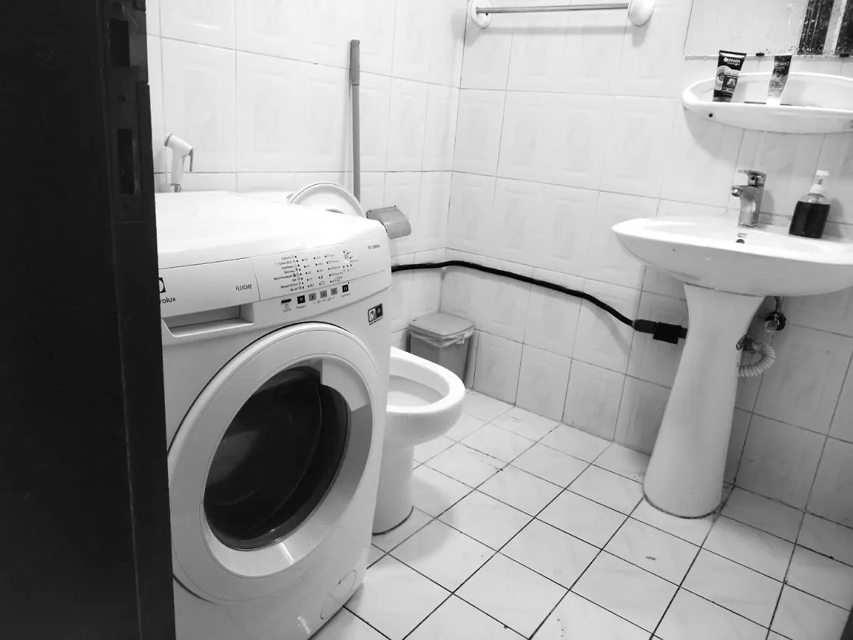 Sharaf Dg Metro Partition Private Room -Flat 39-02# Дубай 0*,